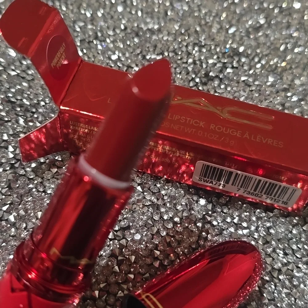 🧚‍♀️POWERFULLY POTENT Mac Lim Ed LoveStruck Lustreglass Lipstick NWT
